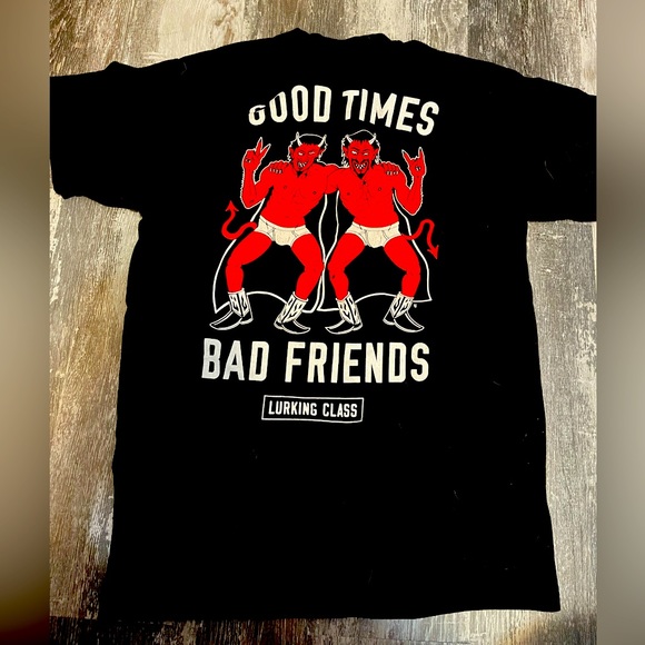 Lurking class graphic tee BUNDLE 2 SAVE !!! - Picture 1 of 3